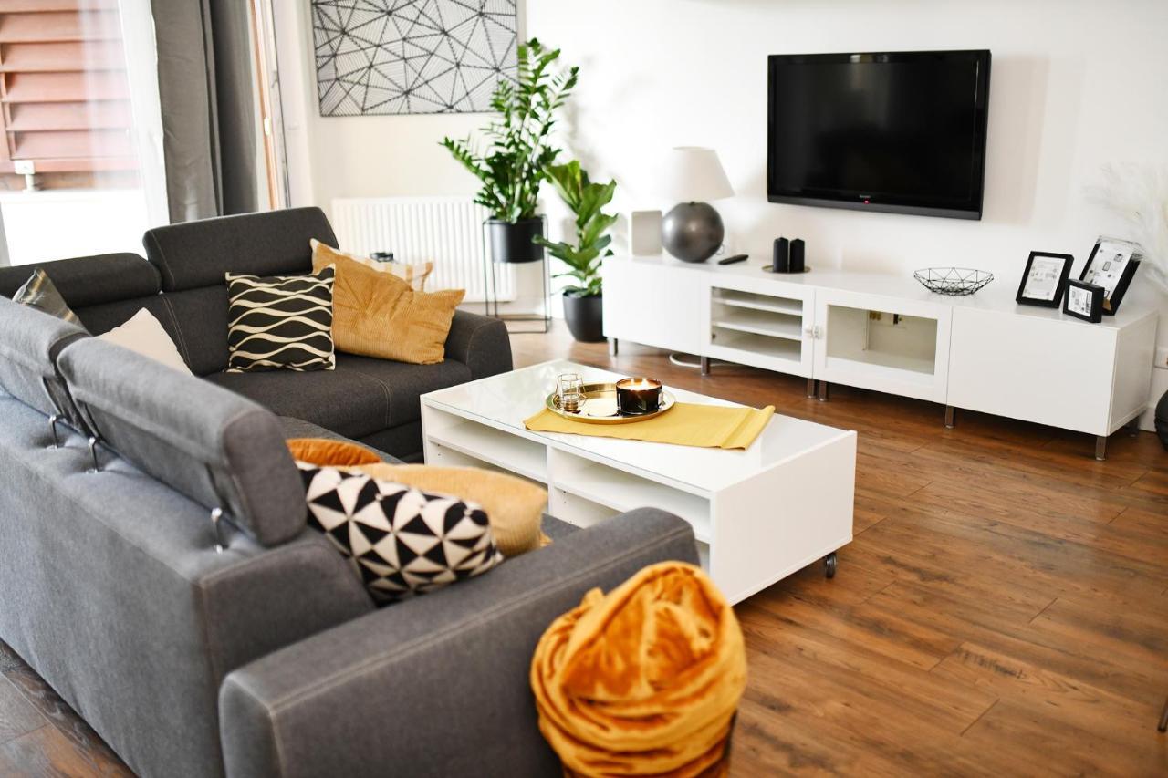 Ciekawe Miejsce B Apartment Kolobrzeg Ngoại thất bức ảnh